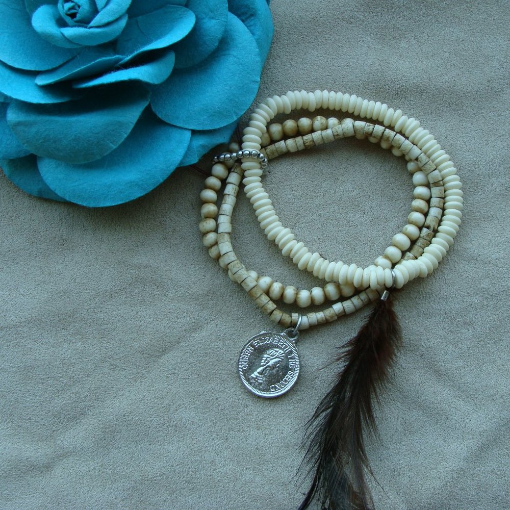 3 beige stretch beaded bracelets